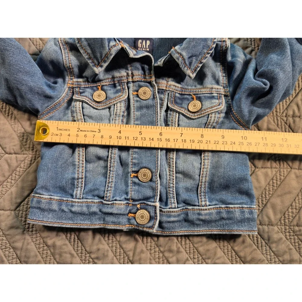 Gap Kids Toddler Denim Jacket Medium Wash Blue Button Up Trucker 18-24 Months